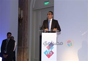 انطلاق مؤتمر قمة مصر الاقتصادية الأولى بحضور وزير الصناعة (صور)