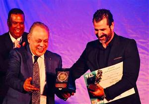 بعد تكريمه أمس.. محمود حافظ يوجه الشكر لأشرف زكي