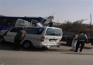 متوفيان و3 مصابين في تصادم أتوبيس نقل عام وميكروباص بحدائق الأهرام