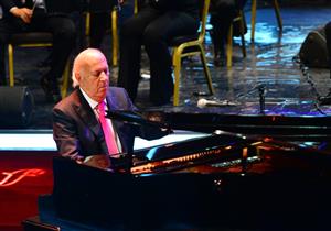 بالصور| 50 ألف مشاهدة لحفل عمر خيرت على قناة وزارة الثقافة بـ"يوتيوب"