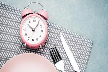 الصيام المتقطع.. لماذا لا يتناسب مع جميع الاشخاص؟