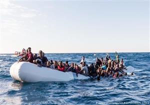 منظمة: نحو 150 مهاجرًا معرضون للغرق قبالة ليبيا