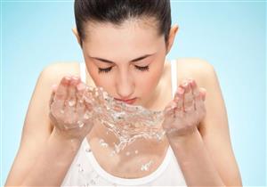 للحفاظ على البشرة.. 7 نصائح ضرورية لغسل الوجه (صور)