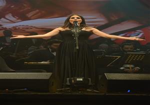 بالصور- سميرة سعيد ولميس الحديدي ضمن حضور حفل "عيد الحب" لهبة طوجي