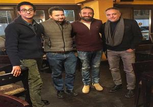 عمرو سلامة ينشر صورة مع النجوم: "مشروع محتمل"