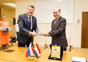 مهاب مميش: بداية عمل المنطقة الصناعية الروسية يونيو المقبل