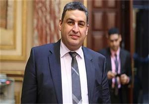 برلماني: السيسي يعمل لمصلحة محدودي الدخل بعيدا عن الشعارات