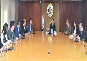 شركة صينية تعلن رغبتها في تشغيل مصنع لإنتاج "الشنط" الجلدية بالروبيكي