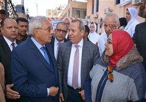 محافظ الدقهلية يزور مستشفى المطرية ويستمع لشكاوى مرضى الغسيل الكلوي (صور)