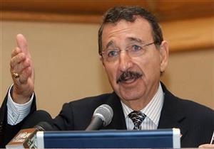 3 خطوات.. مصطفى السيد يشرح كيفية علاج السرطان بالذهب
