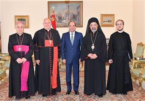 السيسي لممثل بابا الفاتيكان: مصر ترسخ قيم التعايش وحرية العبادة