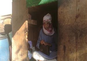 عاش 36 سنة داخل صندوق خشبي.. وفاة "عم عبده" بعد 4 أشهر من نقله لدار مسنين - صور  