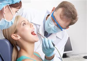 10 أعراض تنذرك بأهمية استشارة طبيب الأسنان