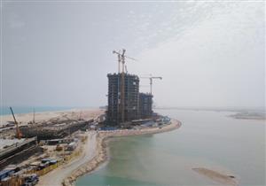 وزير الإسكان يتفقد أبراج العلمين الجديدة: نسبة التنفيذ وصلت إلى الدور الـ23