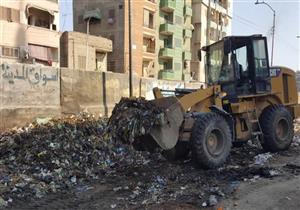 وزير التنمية المحلية يتلقى تقريرا بشأن استجابة الوزارة لشكاوى المواطنين خلال شهر مايو