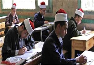 امتحانات الثانوية الأزهر: هدوء يسود لجان "الإستاتيكا"