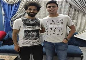  بالصور.. محمد صلاح يصل مسقط رأسه بالغربية لقضاء إجازة العيد