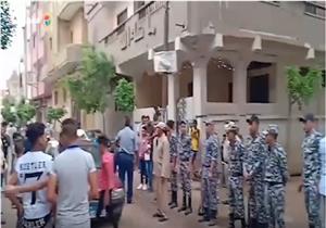 فيديو| الآلاف يتوافدون على منزل محمد صلاح.. والأمن ينتشر في محيطه