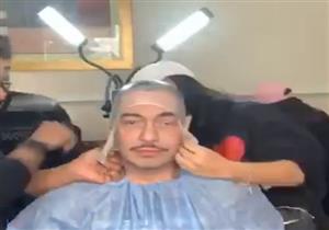 بالفيديو| 4 ساعات عذاب.. أحمد زاهر يكشف كواليس تحضير "جمال لبة"