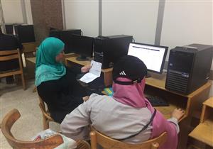 تزايد توافد طلاب المرحلة الثانية على معمل التنسيق بجامعة حلوان (صور)