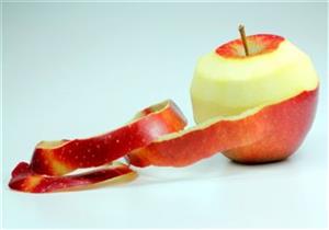قشر التفاح مفيد للقولون- حقيقة أم خرافة؟