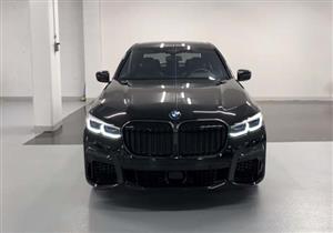 بفضل محركها القوى.. Bmw xDrive 750 تتمكن من اجتياز سرعتها القصوى (فيديو)‎