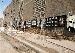 "ركود تام".. كيف مرّ عيد الأضحى على جامعي جلود سور مجرى العيون؟