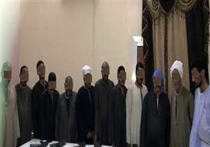 بـ 7 بنادق آلية.. ضبط 12 شخصا لتورطهم في مشاجرة بين عائلتين بأسيوط