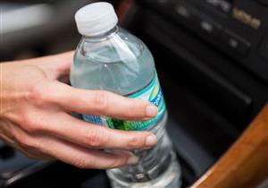4 أضرار يسببها تناول المياه من الزجاجات البلاستيكية..إليك بدائلها