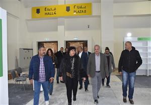 بالصور.. وزير الثقافة تتفقد الترتيبات النهائية لافتتاح معرض القاهرة الدولى للكتاب ال 51