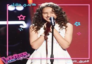 فيديو| لجنة تحكيم "The voice kids" تحتفل بعيد ميلاد متسابقة مصرية