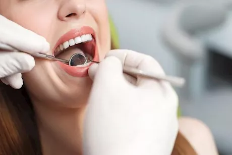 أيهما أفضل.. زراعة الأسنان الفورية أم العادية؟