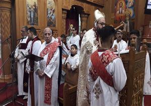 بالصور.. مطرانية كفر الشيخ تقيم قداس "عيد الميلاد"