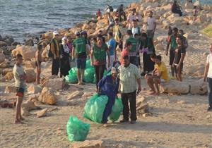 مبادرة لحماية الشواطئ من التلوث البلاستيكي بالعريش