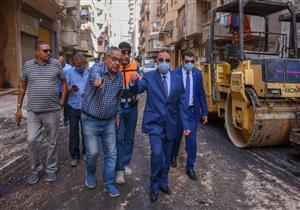في جولة مفاجئة.. محافظ الإسكندرية يتابع أعمال التطوير منطقة السيوف - صور