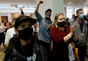 ترامب يقيل مسؤولاً عن أمن الانتخابات لنفيه المزاعم بحصول عمليات تزوير