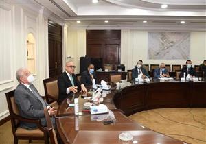 وزير الإسكان ومحافظ جنوب سيناء يستعرضان "التجلي الأعظم" بسانت كاترين