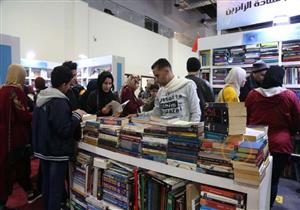 نادي القراء المحترفين: القارئ هو الخاسر الأكبر من ظاهرة تزوير الكتب