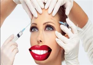 المهووسون بعمليات التجميل.. رجل تحول لسوبر مان وامرأة أصبحت قطة 