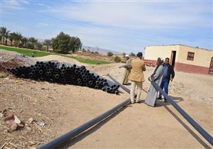 توصيل مياه الشرب لأكثر من ٢٠ أسرة في الأقصر