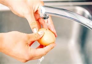  7 أطعمة يحظر غسلها بالماء قبل تناولها.. إليك الطريقة الصحيحة لتنظيفها
