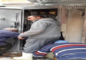 انفجار محول كهرباء بسبب مياه الأمطار بالشرقية - صور
