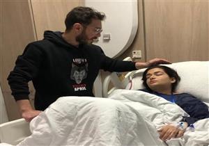 أحمد زاهر يكشف تطورات الحالة الصحية لابنته
