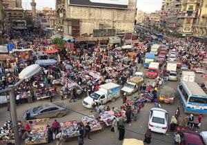 رغم التحذيرات من كورونا.. زحام العتبة والموسكي لا ينقطع (صور وفيديو)