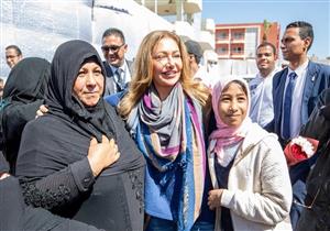 ليلى علوي عن مشاركتها في معرض "دكان الفرحة": "يوم كله خير وبركة"