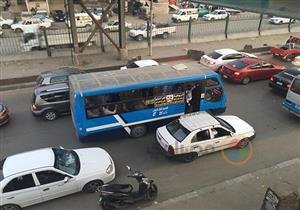 زحام بالدائري والأوتوستراد.. خريطة الحركة المرورية بالقاهرة والجيزة