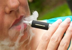 تحمل نفس مخاطر التبغ.. هل السجائر الإلكترونية تؤدي إلى الإصابة بكورونا؟