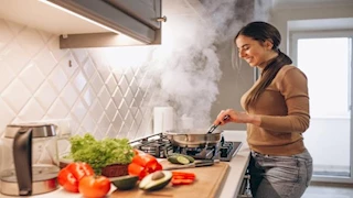 احذري.. الطهي بهذه الطريقة قد يسبب الإصابة بالسرطان