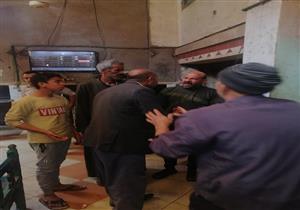 بالصور- خرقوا الحظر.. مقاهي تفتح أبوابها وتقدم الشيشة للزبائن في سوهاج   