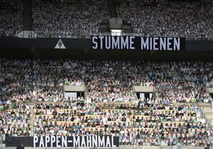 13 ألف مشجع ورقي في مباراة مونشنجلادباخ وليفركوزن بالدوري الألماني